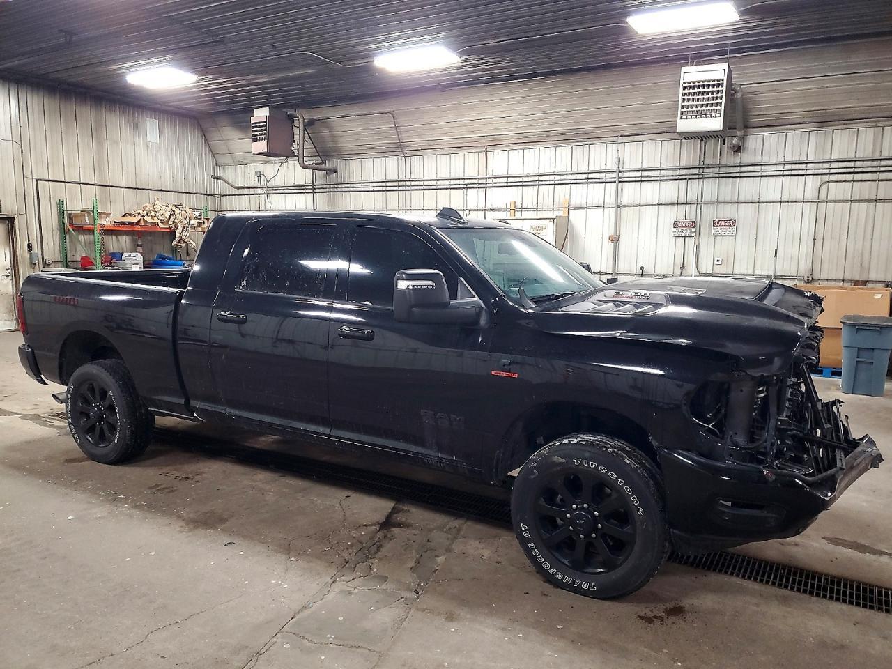 2024 Ram 3500 Laramie - Фото 4