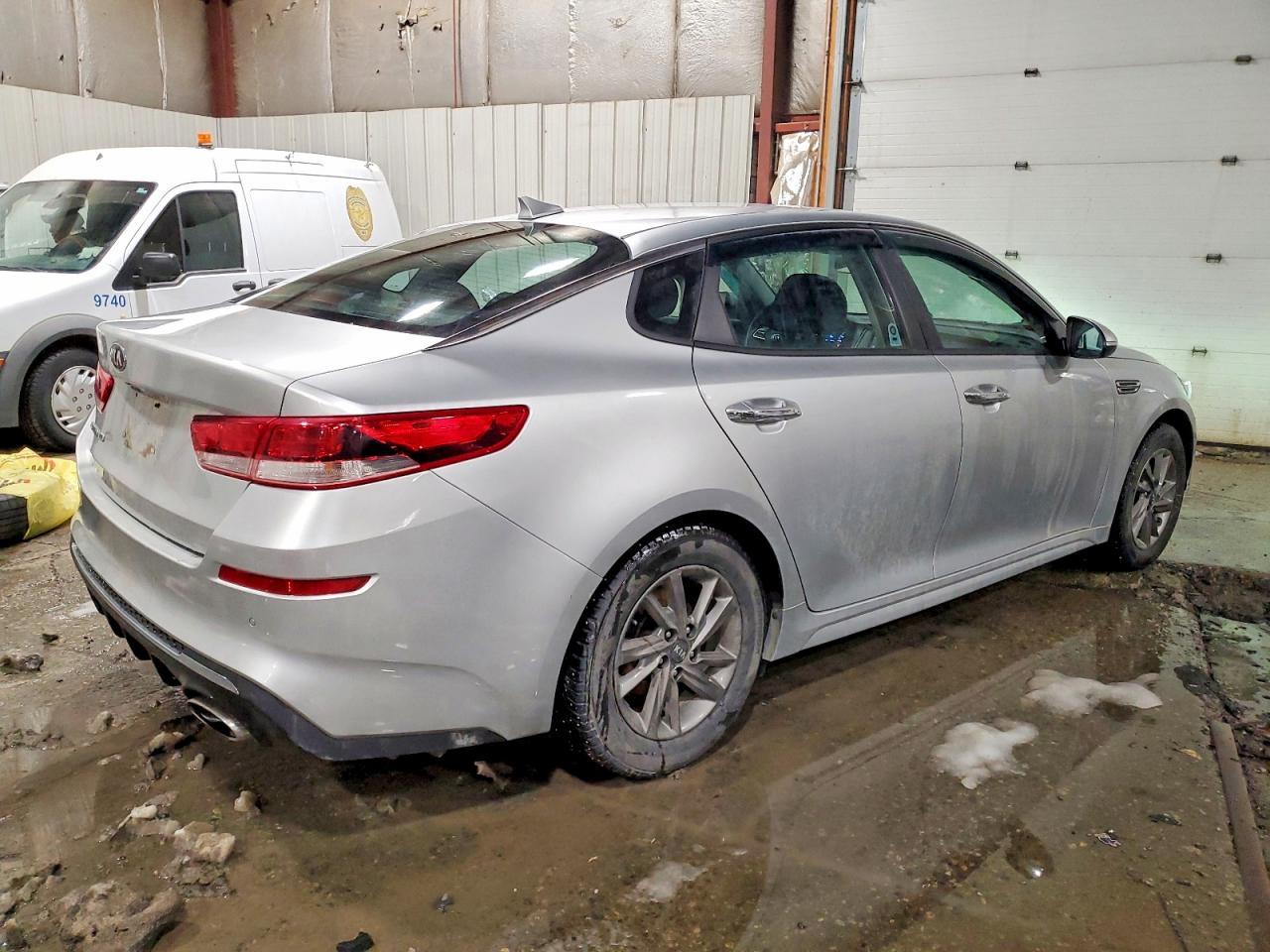 2020 Kia Optima Lx - Фото 3