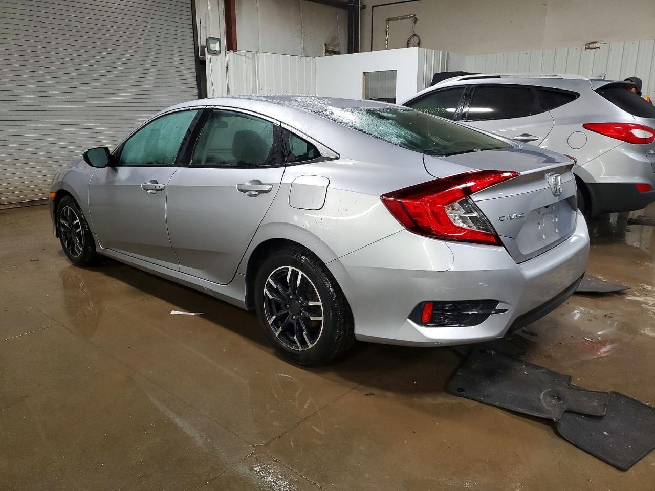 2016 Honda Civic Ex - Image 2