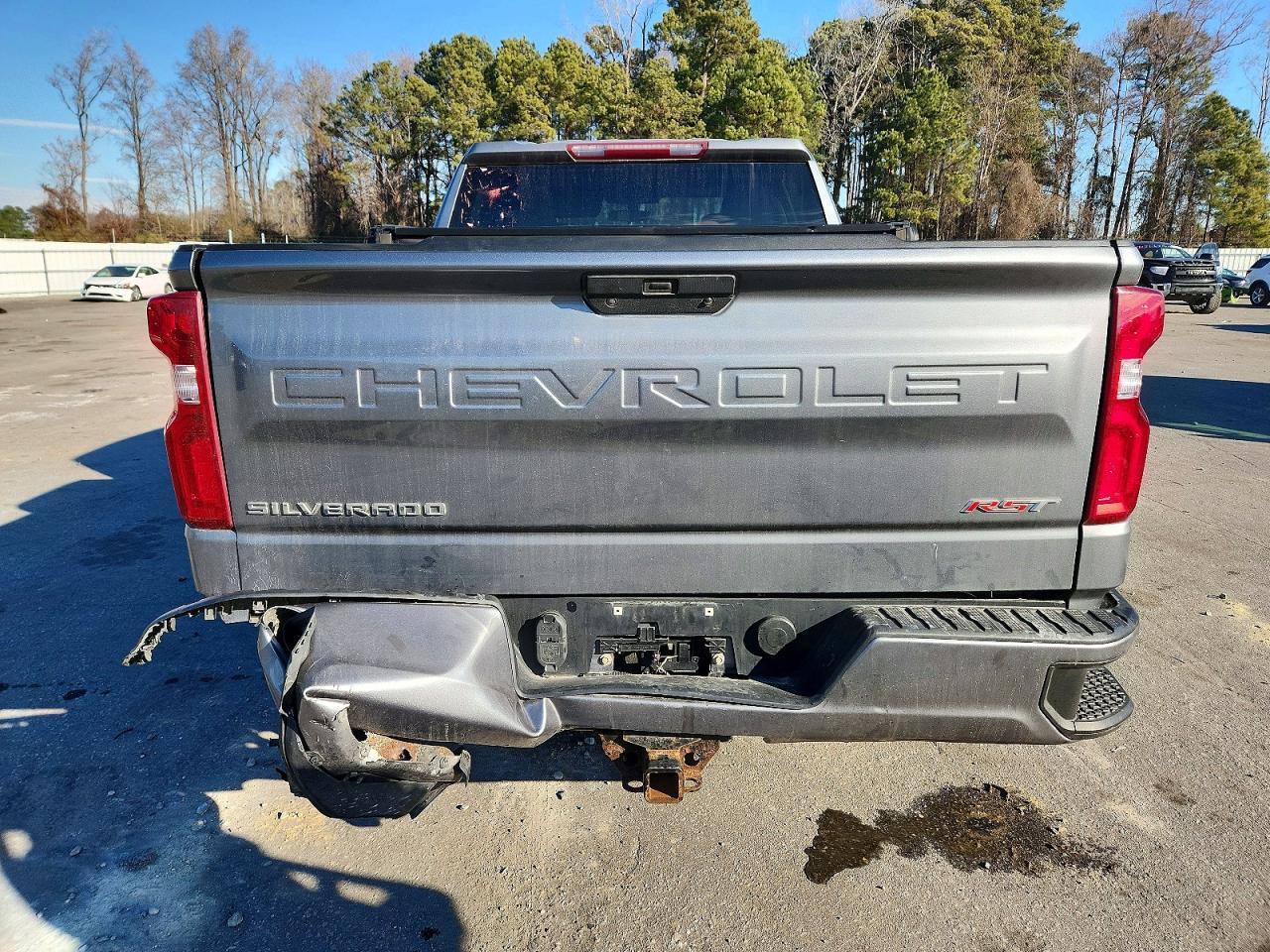 2019 Chevrolet Silverado K1500 Rst - Image 6