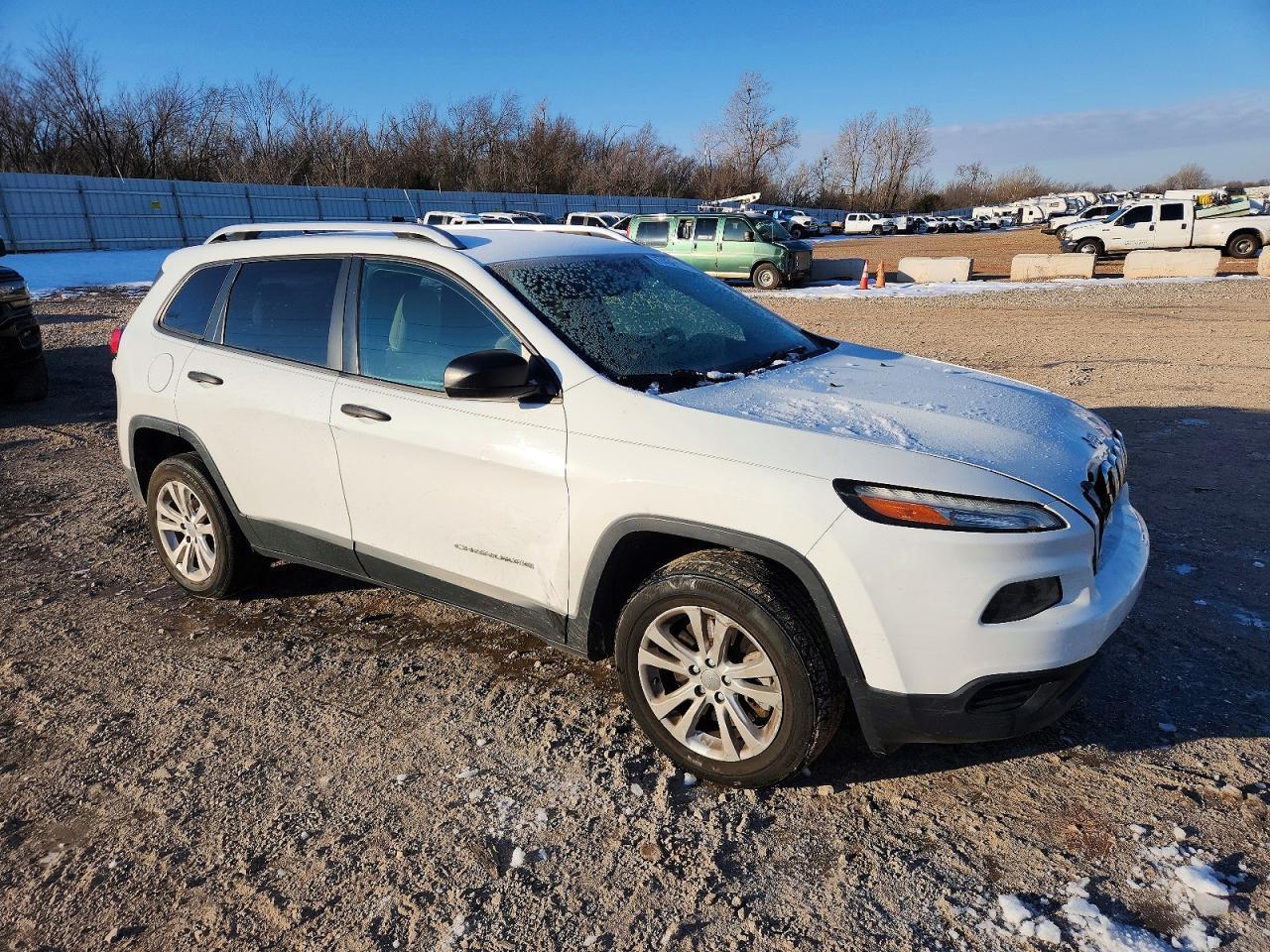 2015 Jeep Cherokee Sport - Image 4