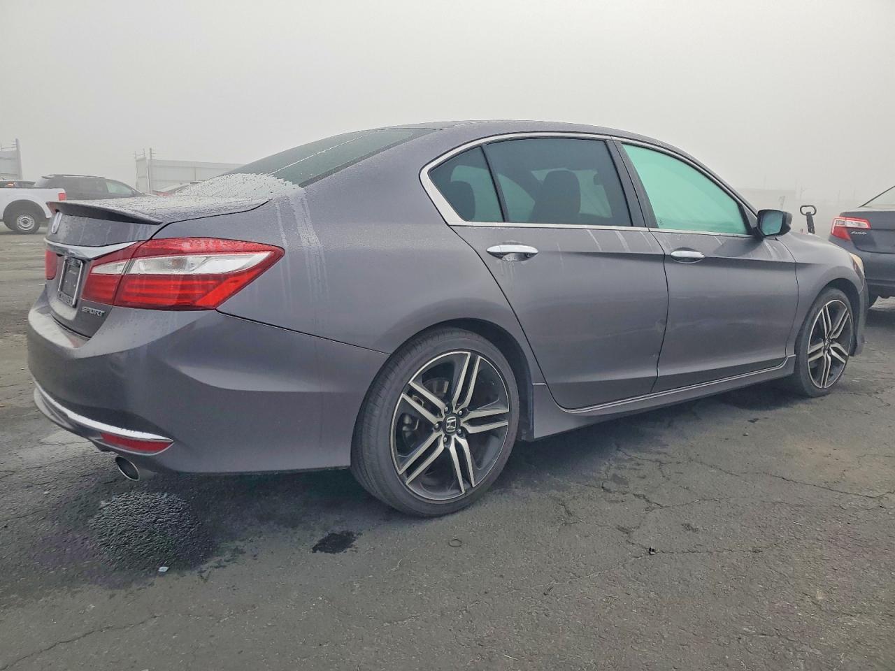 2017 Honda Accord Sport - Фото 3