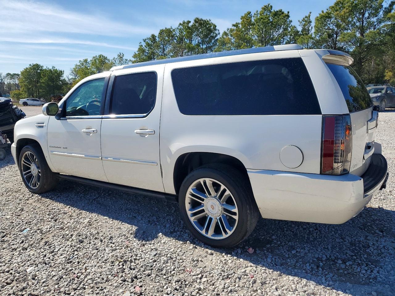 2013 Cadillac Escalade Esv Premium - Фото 2