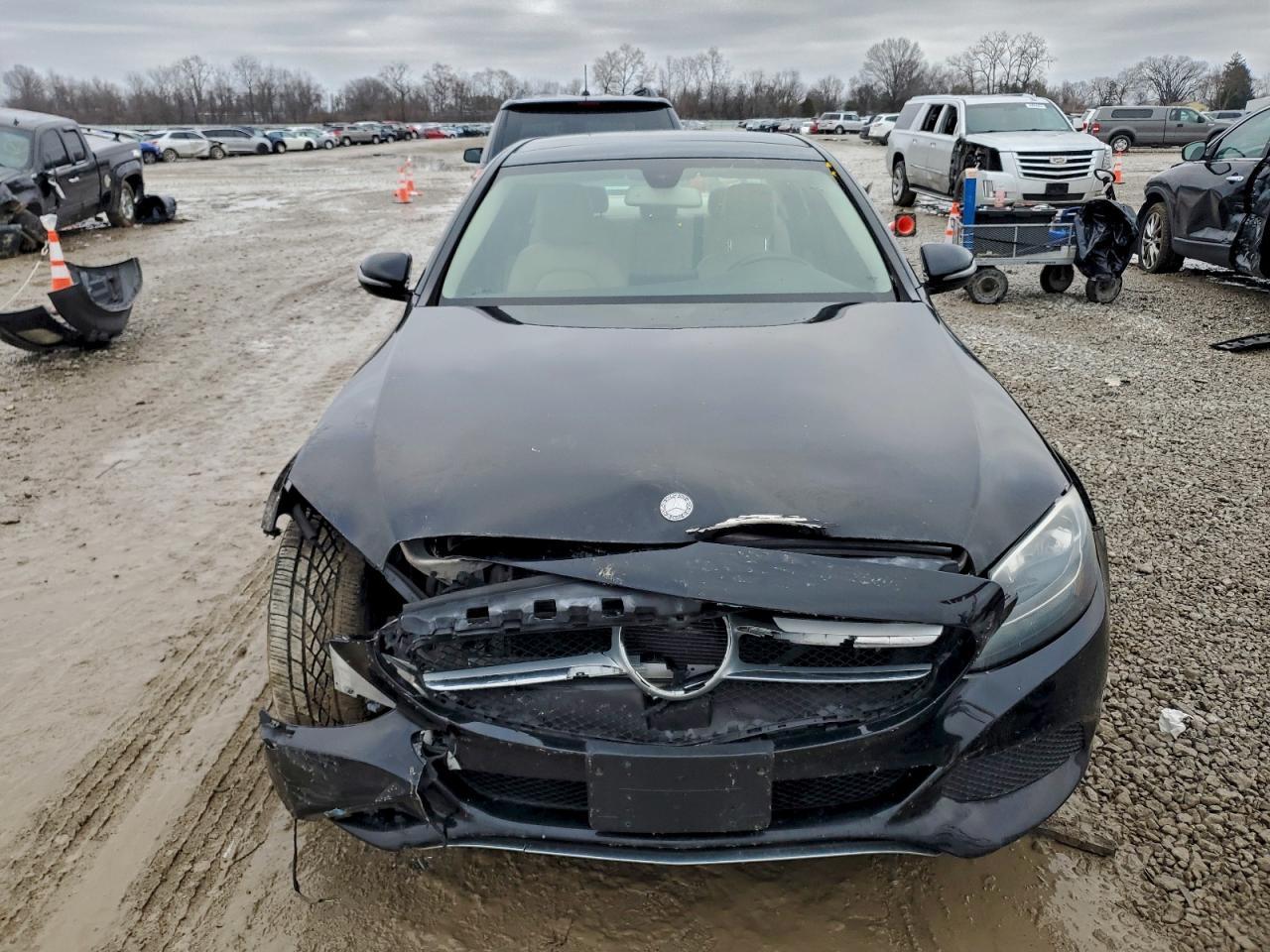 2016 Mercedes-Benz C 300 4Matic - Фото 5