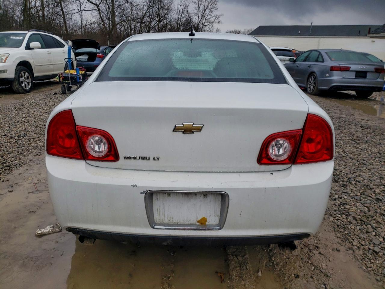 2011 Chevrolet Malibu 2Lt - Image 6