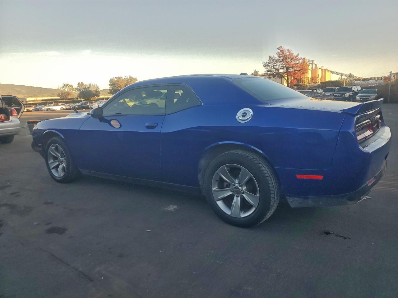 2021 Dodge Challenger Sxt - Image 2