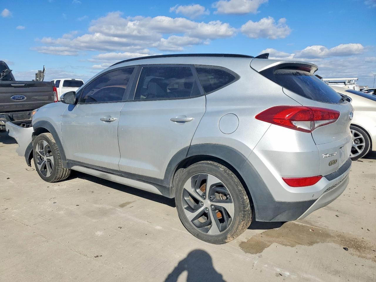 2018 Hyundai Tucson Value - Фото 2