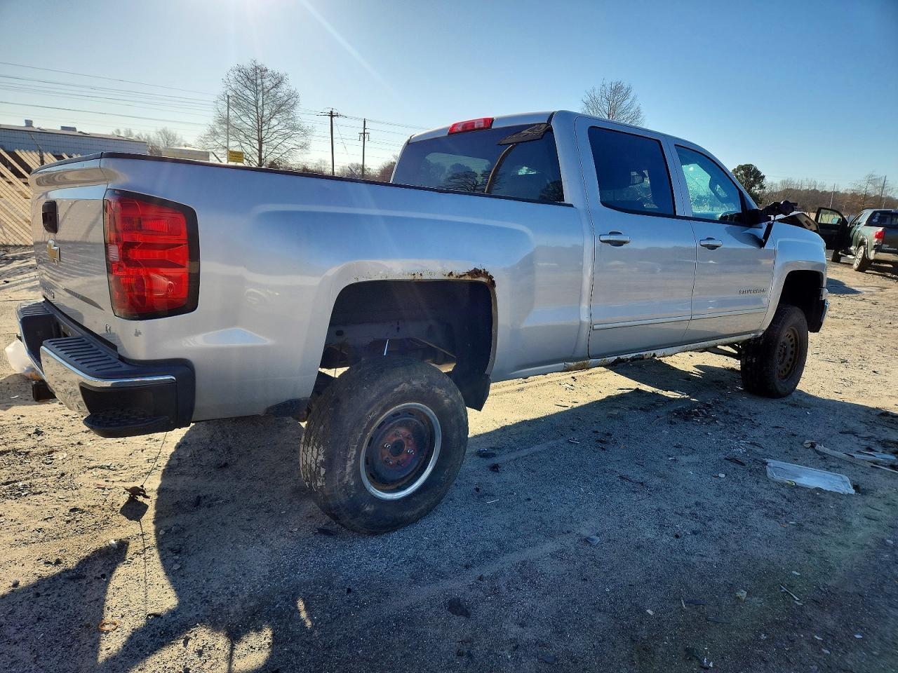 2015 Chevrolet Silverado K1500 Lt - Image 3