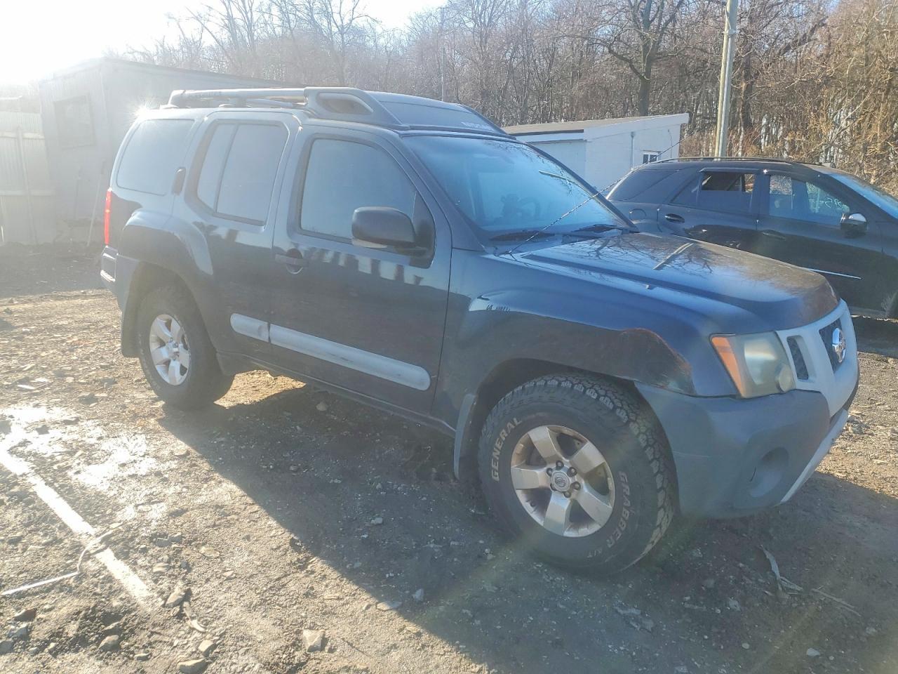 2011 Nissan Xterra - Фото 4