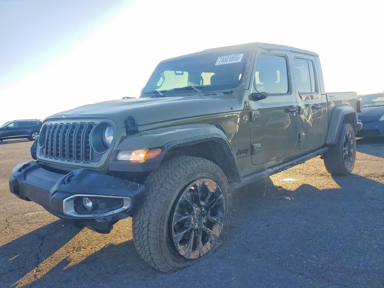 2025 Jeep Gladiator Sport