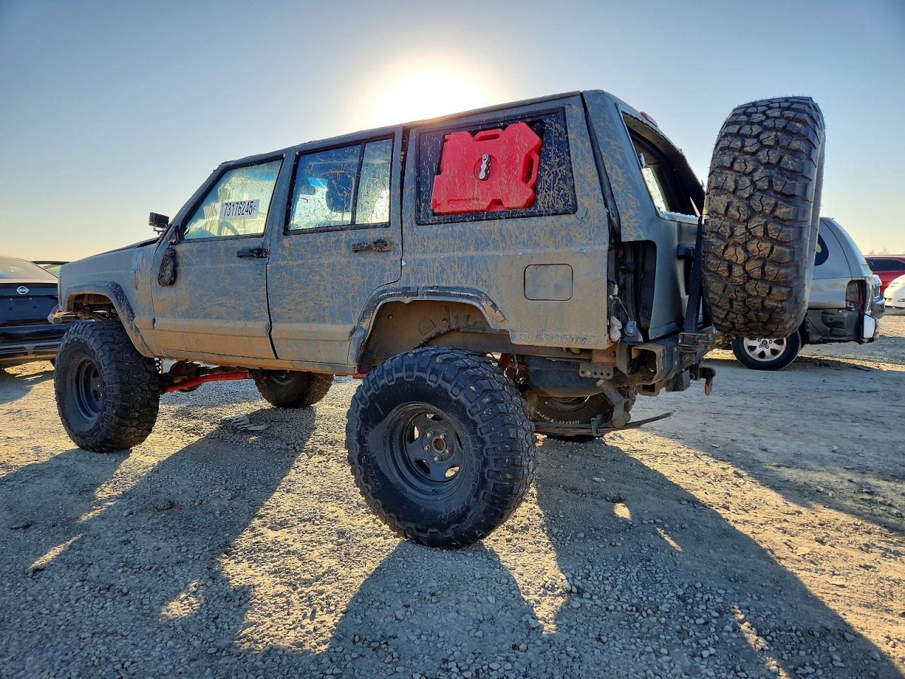 1999 Jeep Cherokee Sport - Фото 2