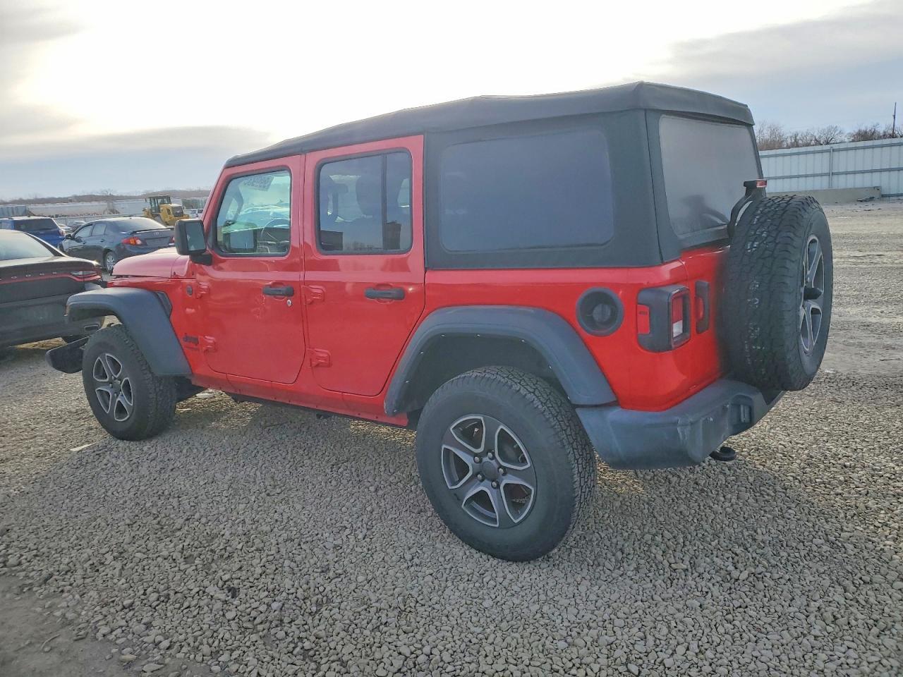 2022 Jeep Wrangler Unlimited Sport - Фото 2