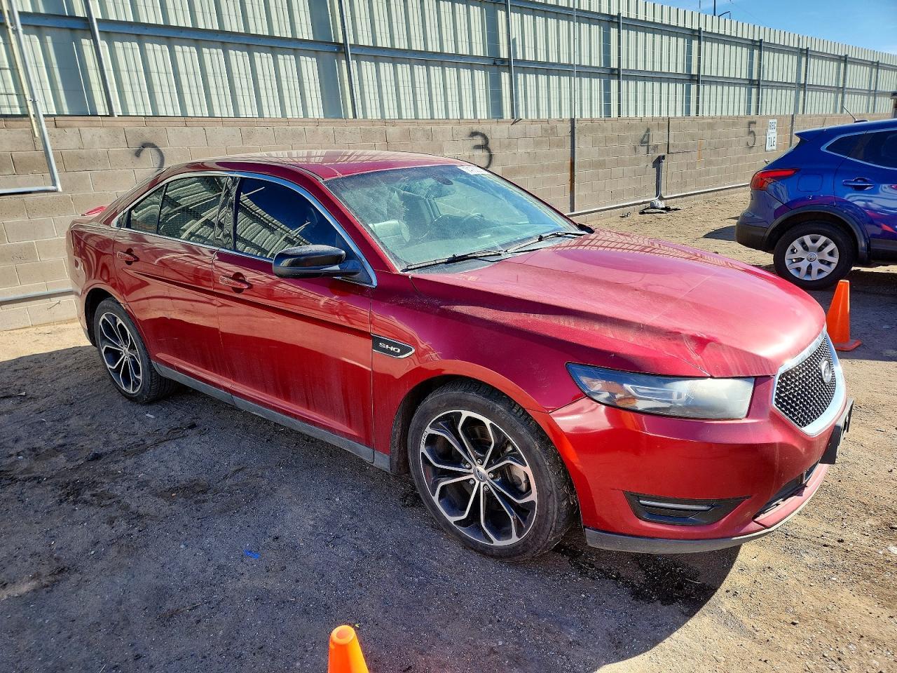 2014 Ford Taurus Sho - Image 4