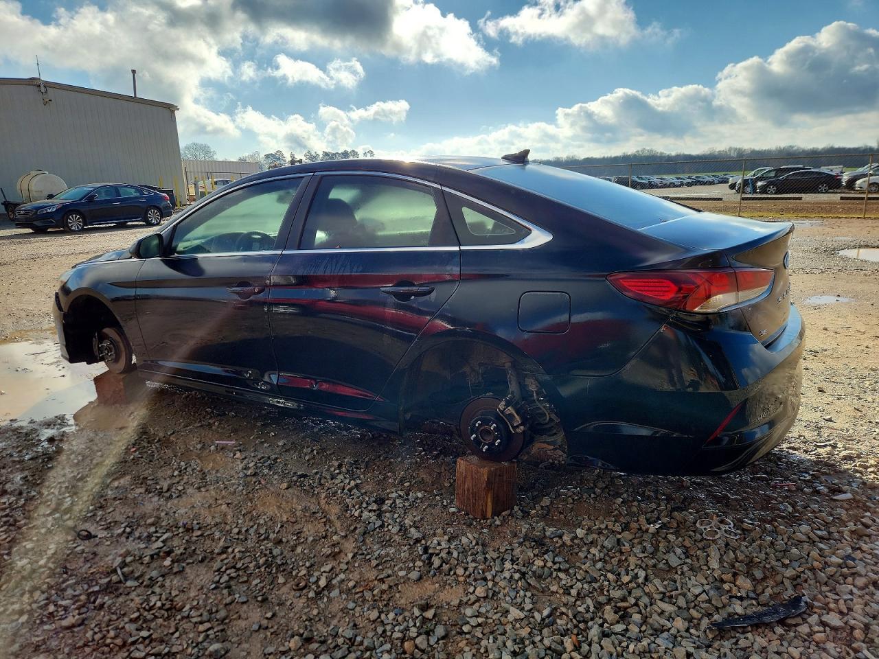 2018 Hyundai Sonata Se - Image 2