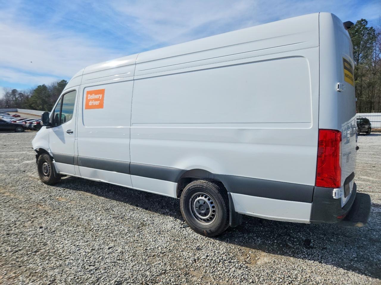 2025 Mercedes-Benz Sprinter 2500 - Фото 2