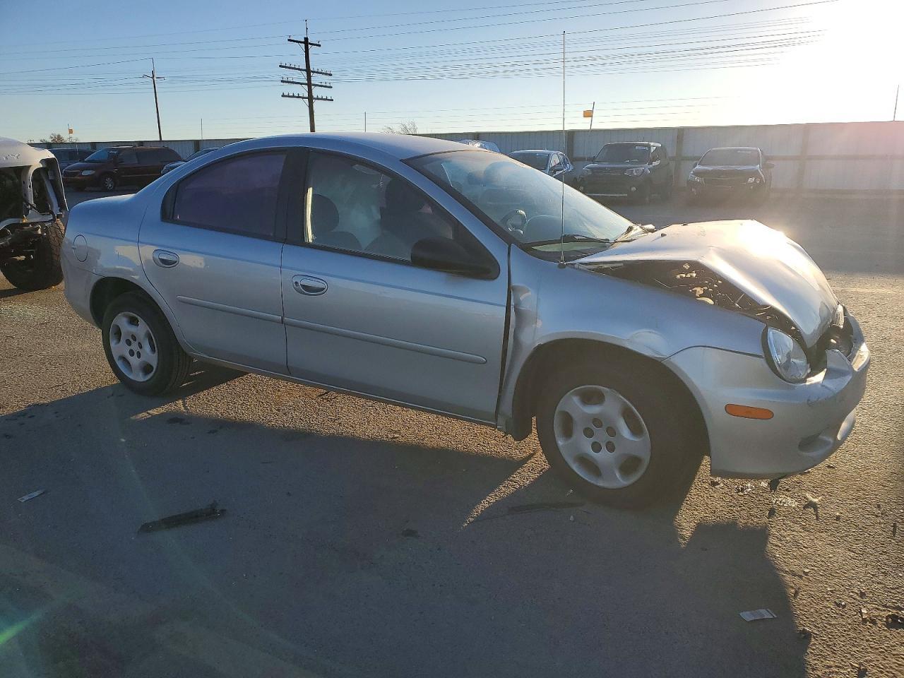 2002 Dodge Neon - Фото 4
