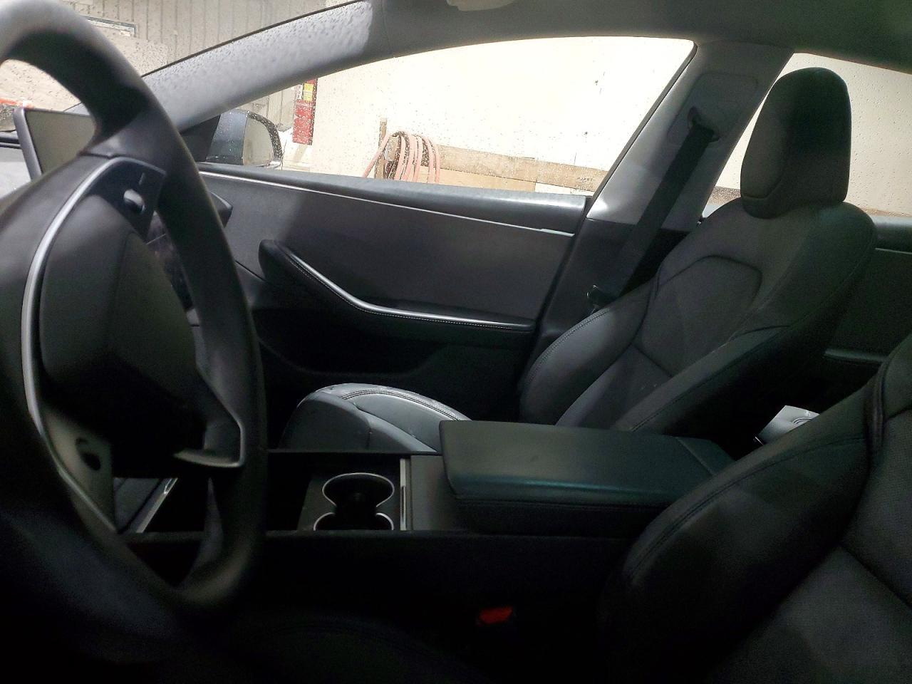 2024 Tesla Model 3 - Фото 7