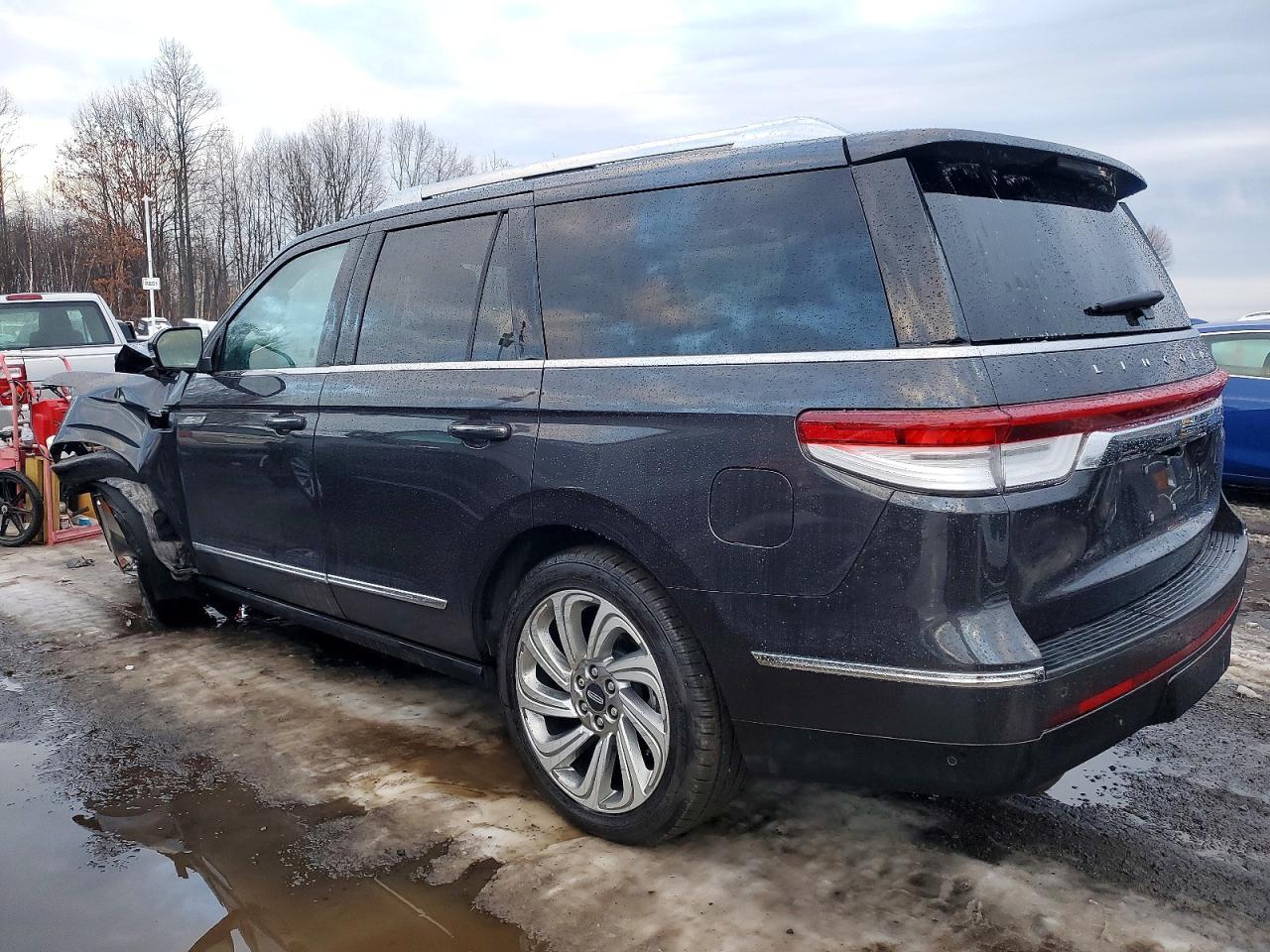 2024 Lincoln Navigator Reserve - Фото 2