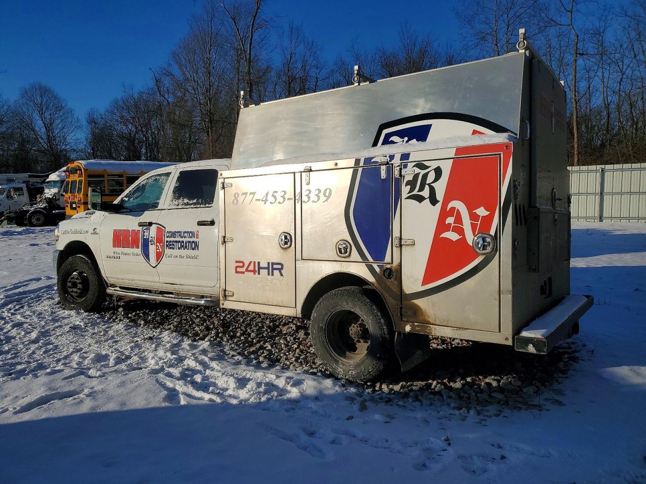 2020 Ram 3500 Utility / Service Truck - Фото 2