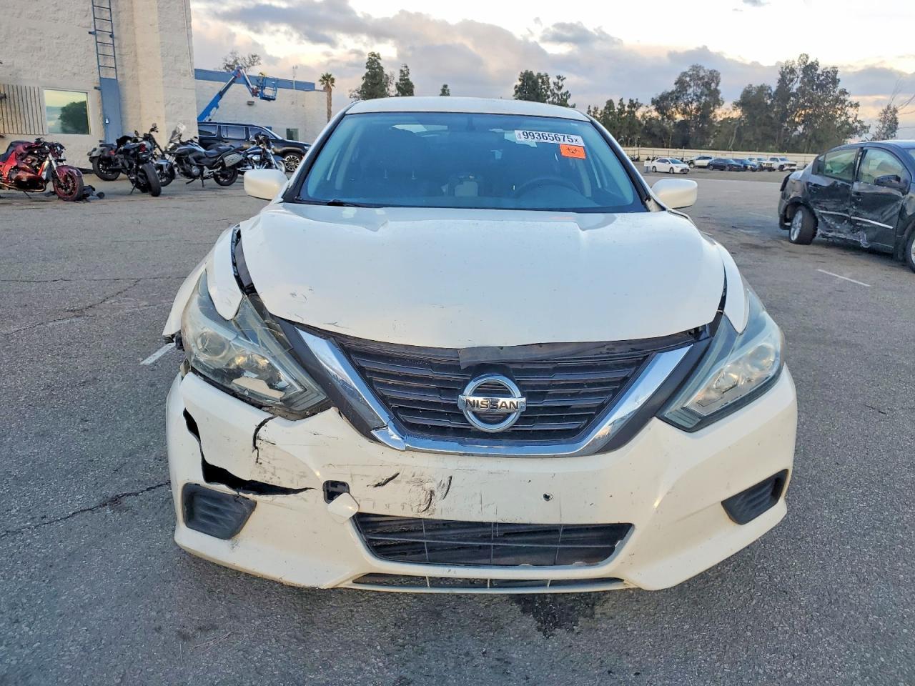 2016 Nissan Altima 2.5 - Фото 5