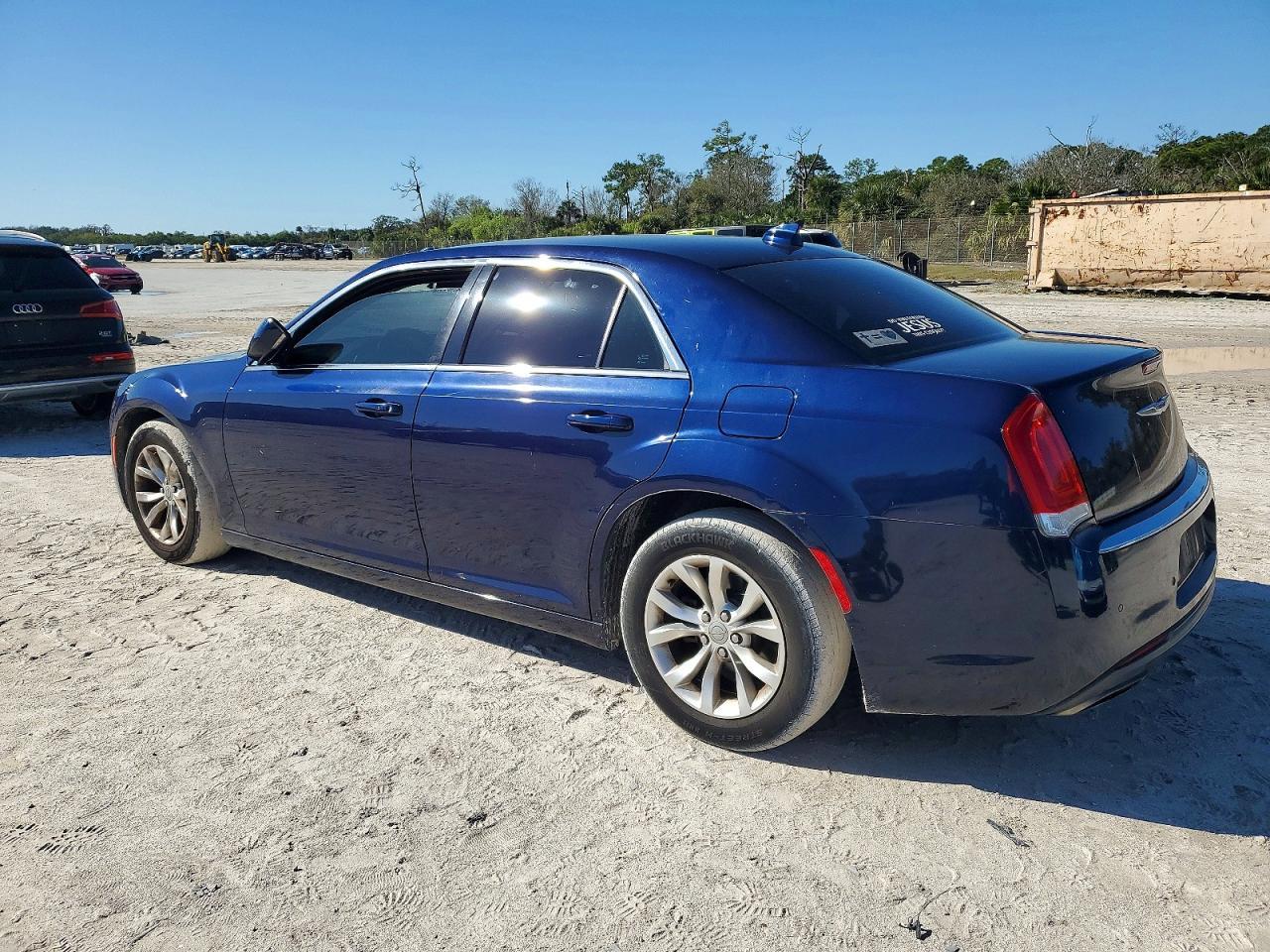 2015 Chrysler 300 Limited - Image 2