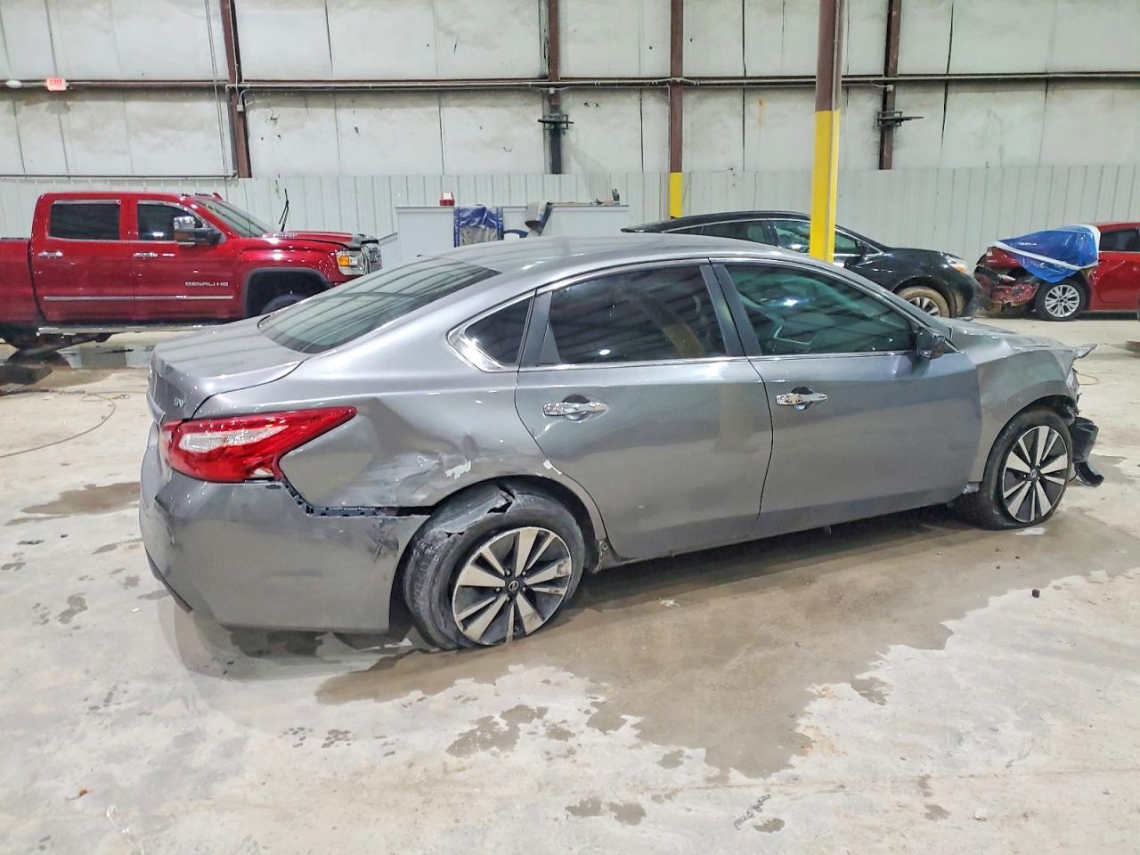2016 Niss Altima 2.5 S - Фото 3