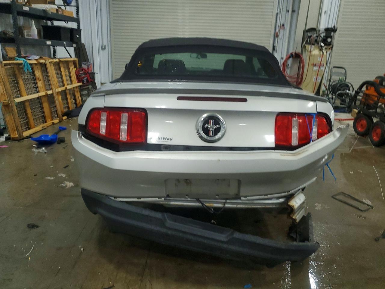 2012 Ford Mustang - Image 6