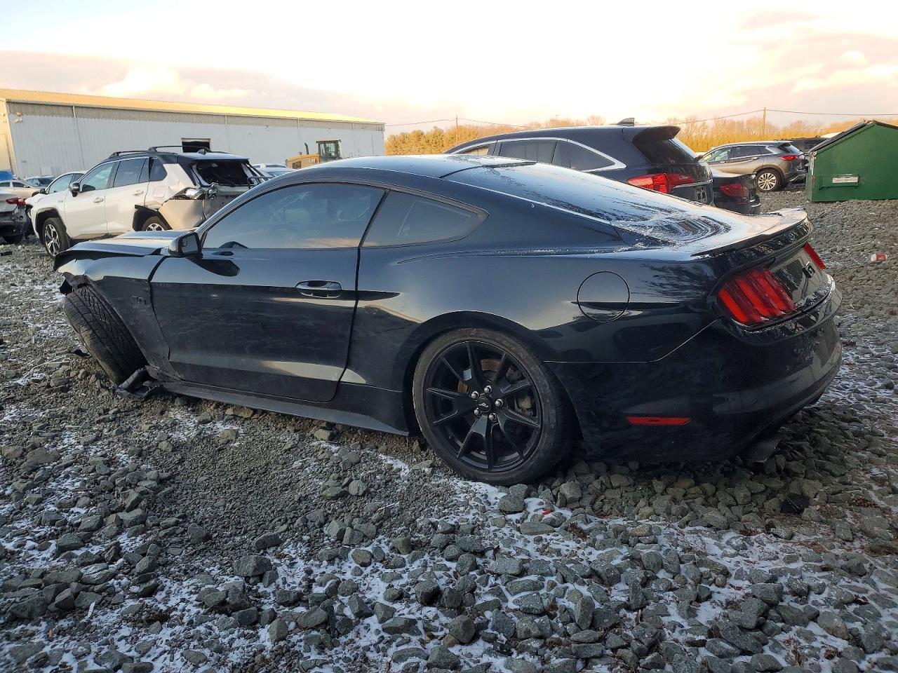 2017 Ford Mustang Gt - Image 2