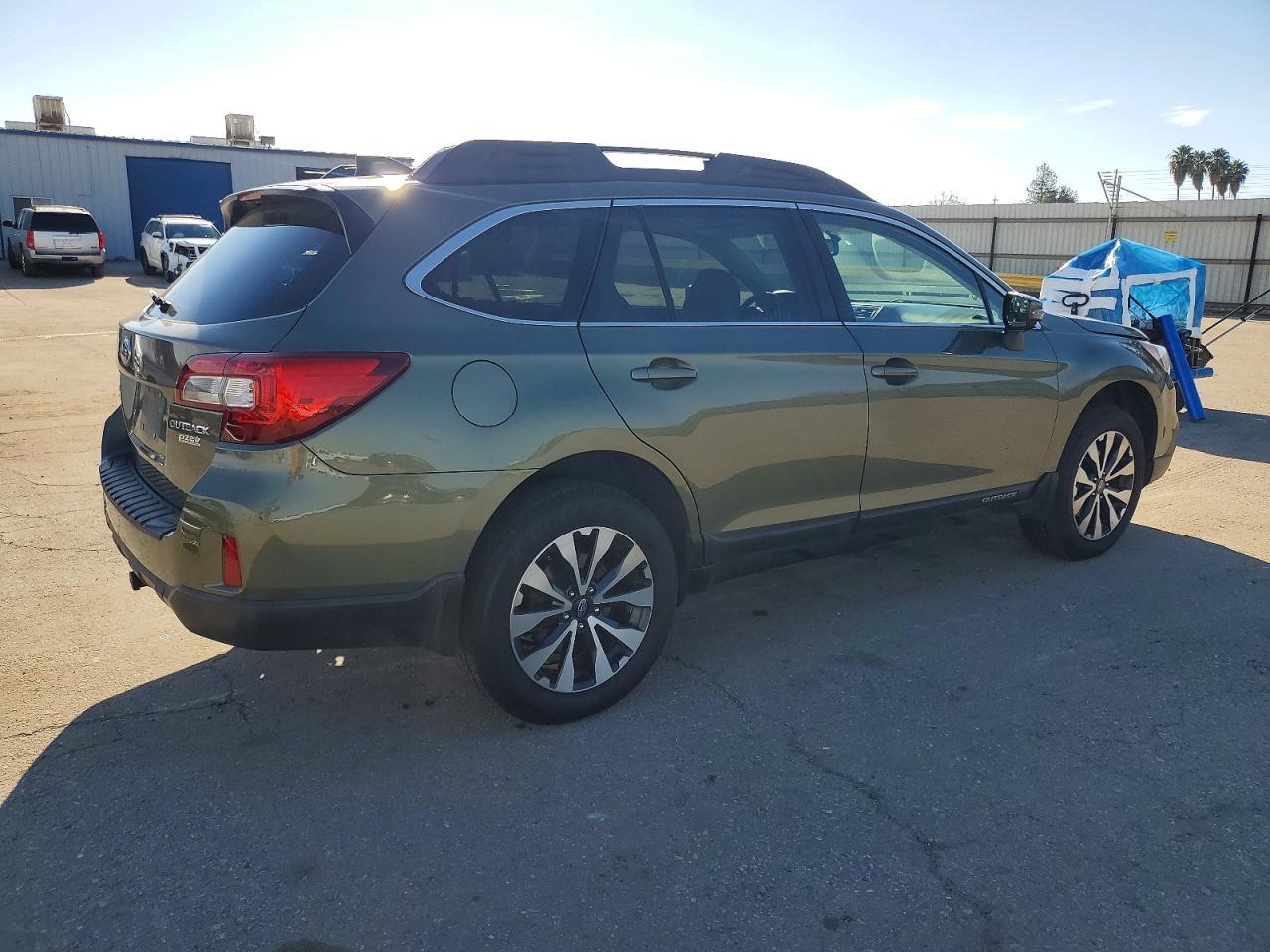2017 Subaru Outback 2.5I Limited - Image 3