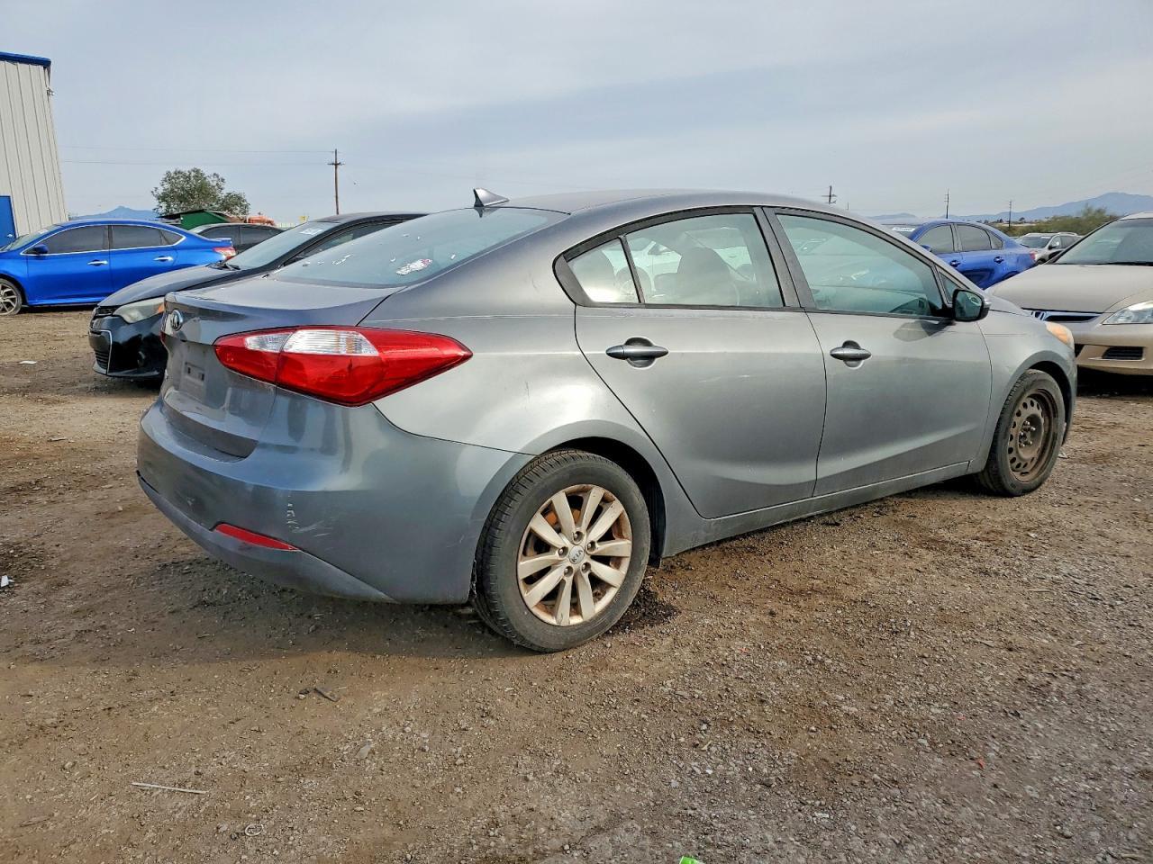 2016 Kia Forte Lx - Фото 3