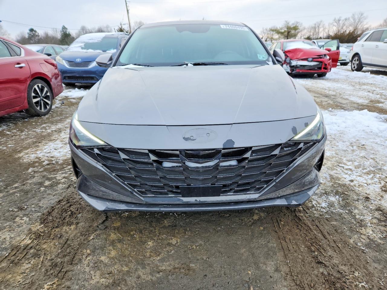 2023 Hyundai Elantra Limited - Image 5