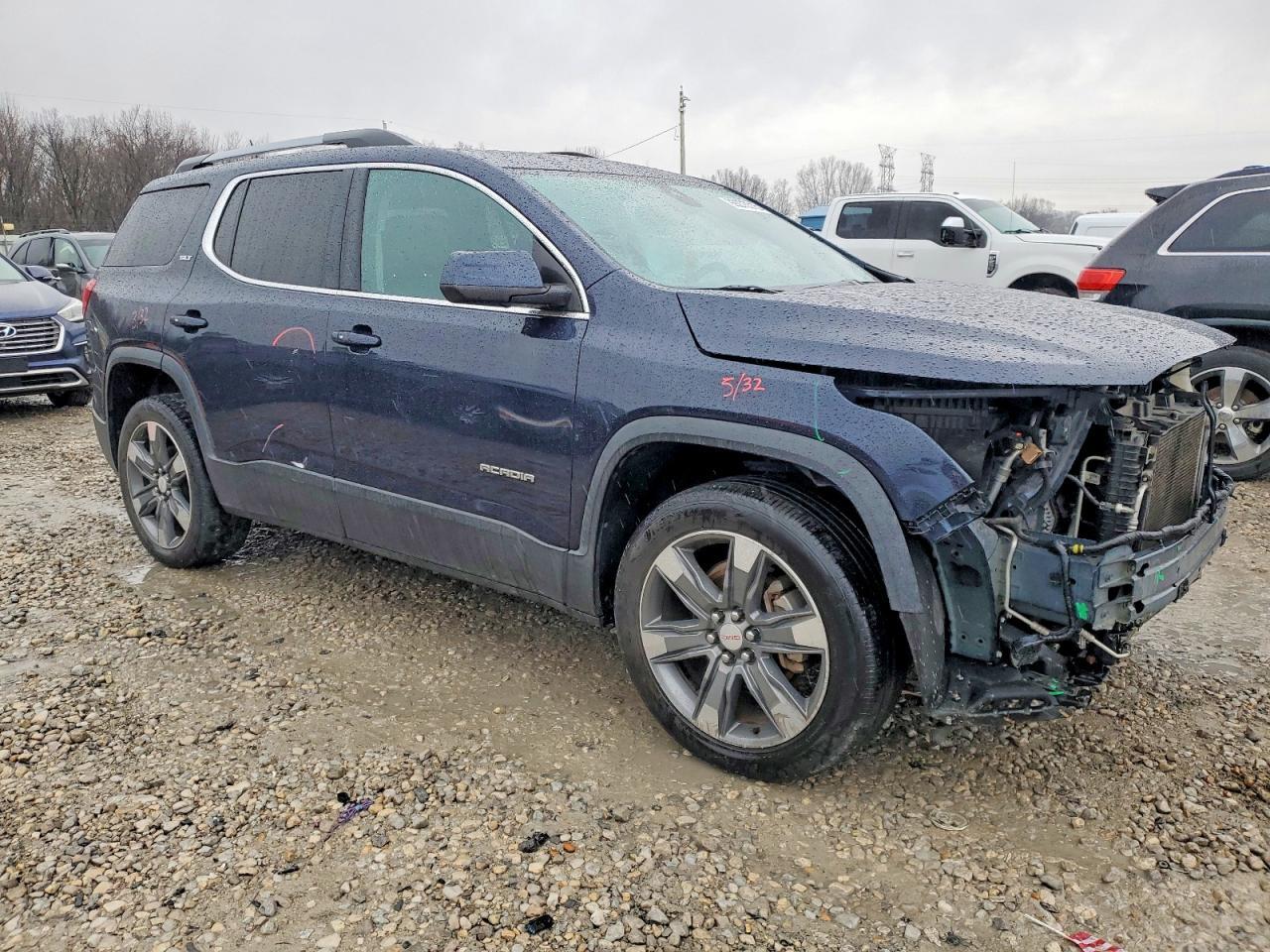2017 GMC Acadia Slt-2 - Image 4