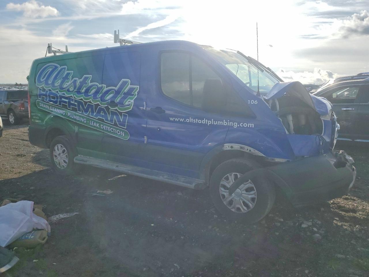 2018 Ford Transit T-250 Utility / Service Van - Image 4