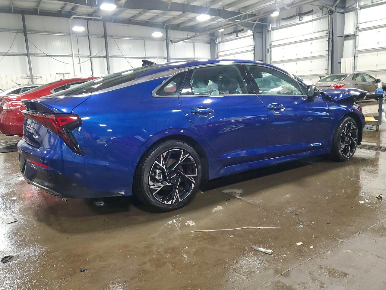 2025 Kia K5 Gt Line - Фото 3