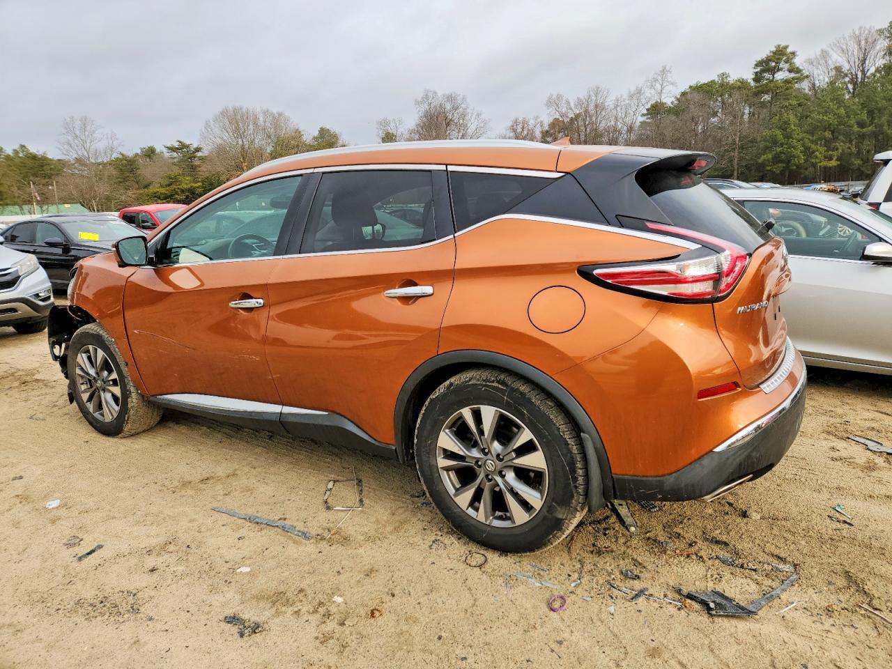 2015 Nissan Murano S - Image 2