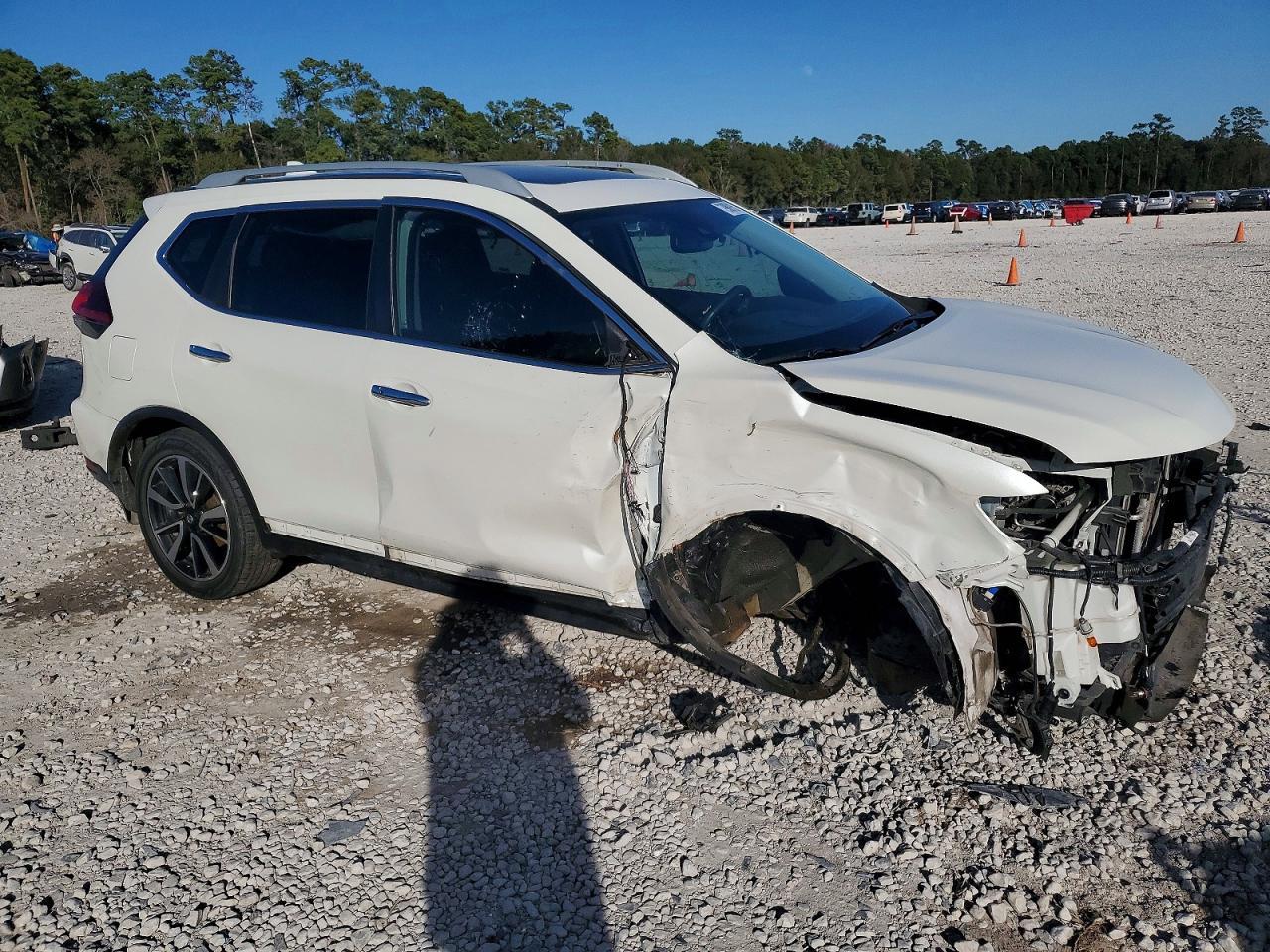 2019 Nissan Rogue S - Фото 4