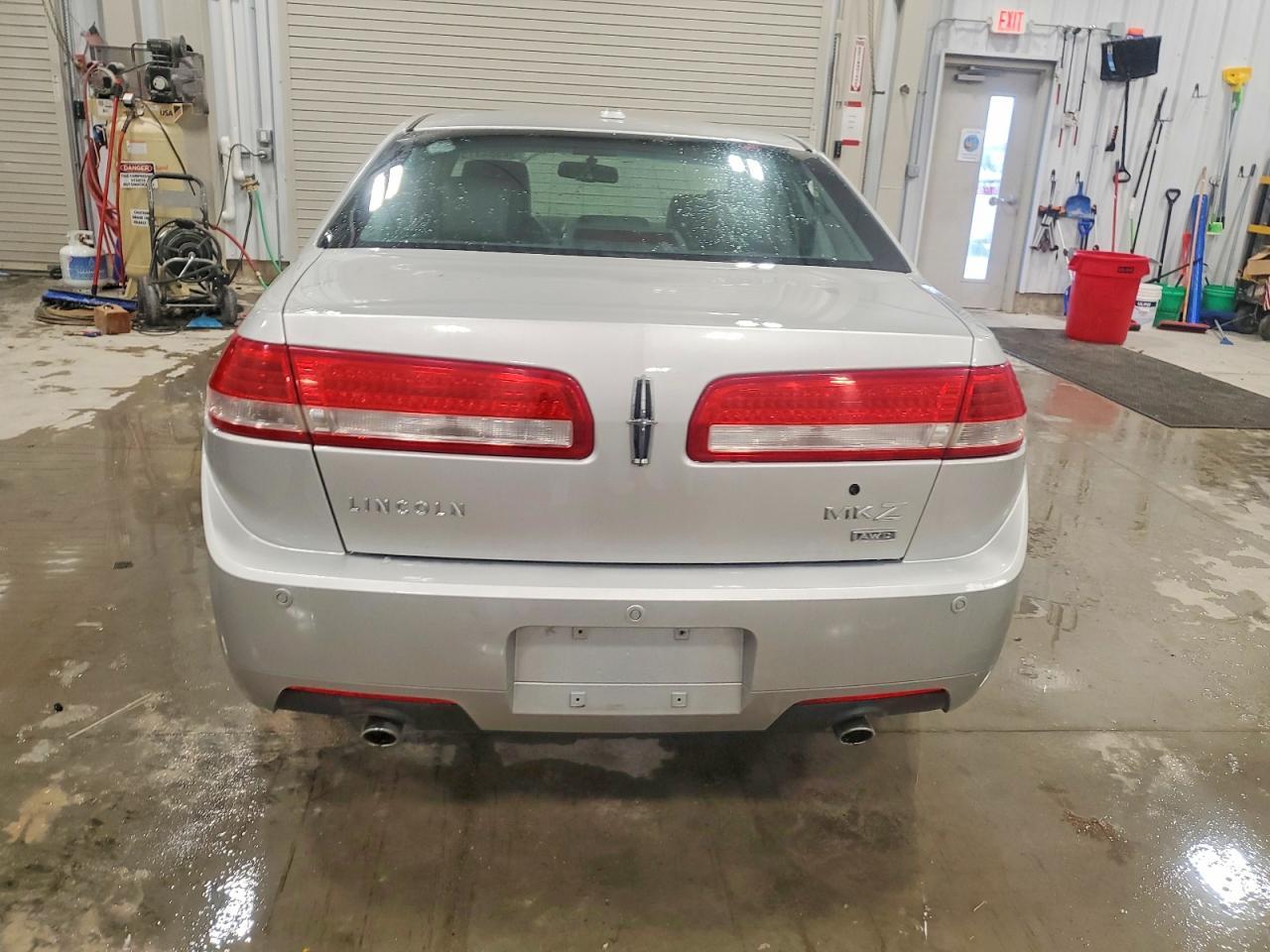 2011 Lincoln Mkz - Image 6