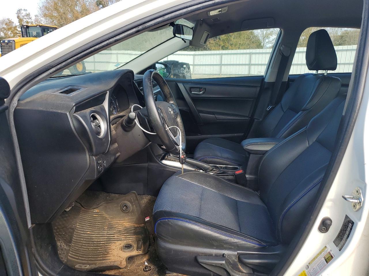 2019 Toyota Corolla L - Image 7