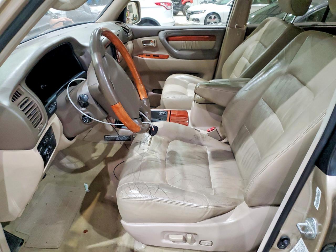 2000 Lexus Lx 470 - Image 7