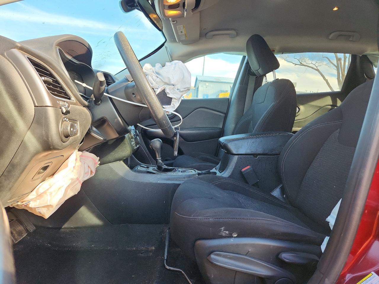 2019 Jeep Cherokee Latitude - Фото 7