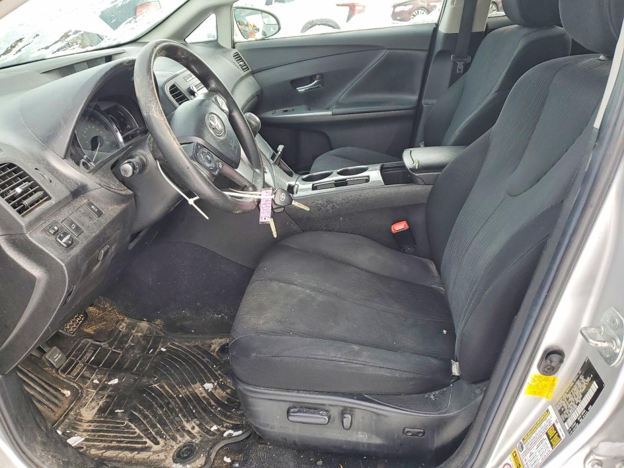 2013 Toyota Venza Le - Image 7