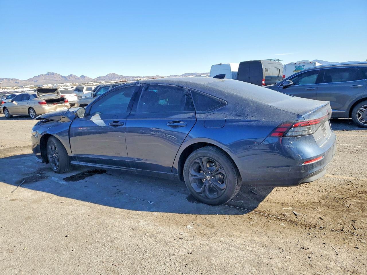 2025 Honda Accord Se - Фото 2