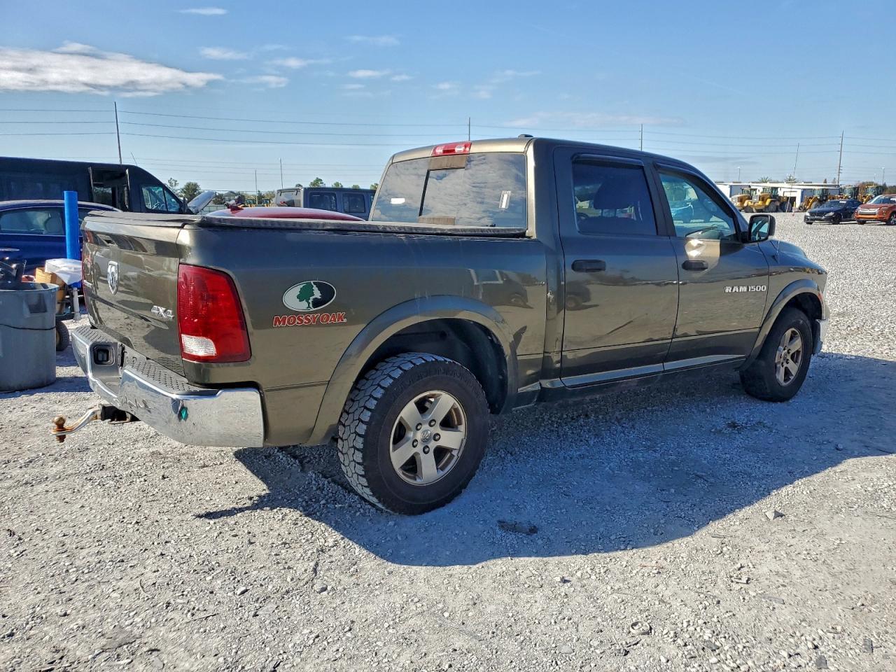 2012 Dodge Ram 1500 Slt - Фото 3