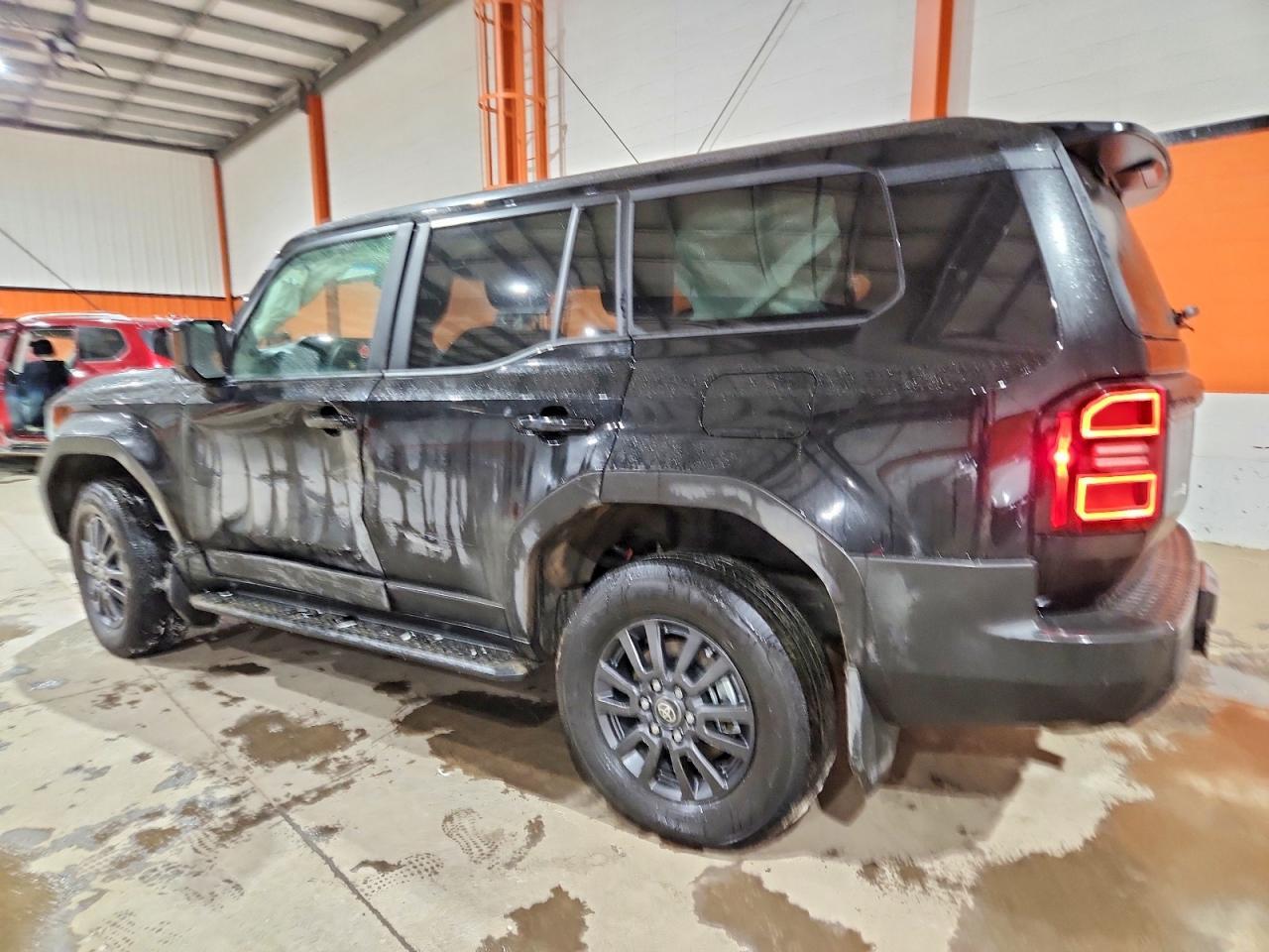 2024 Toyota Land Cruiser Base - Фото 2