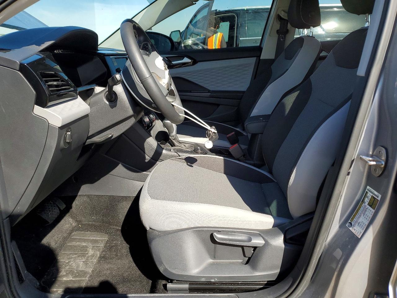 2024 Volkswagen Taos S - Image 7