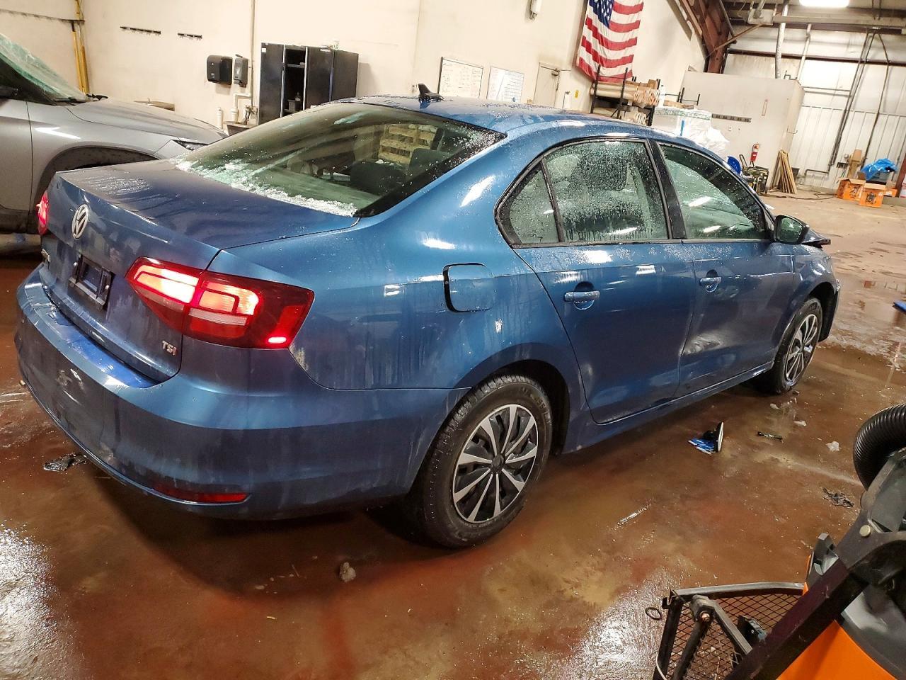 2016 Volkswagen Jetta S - Фото 3