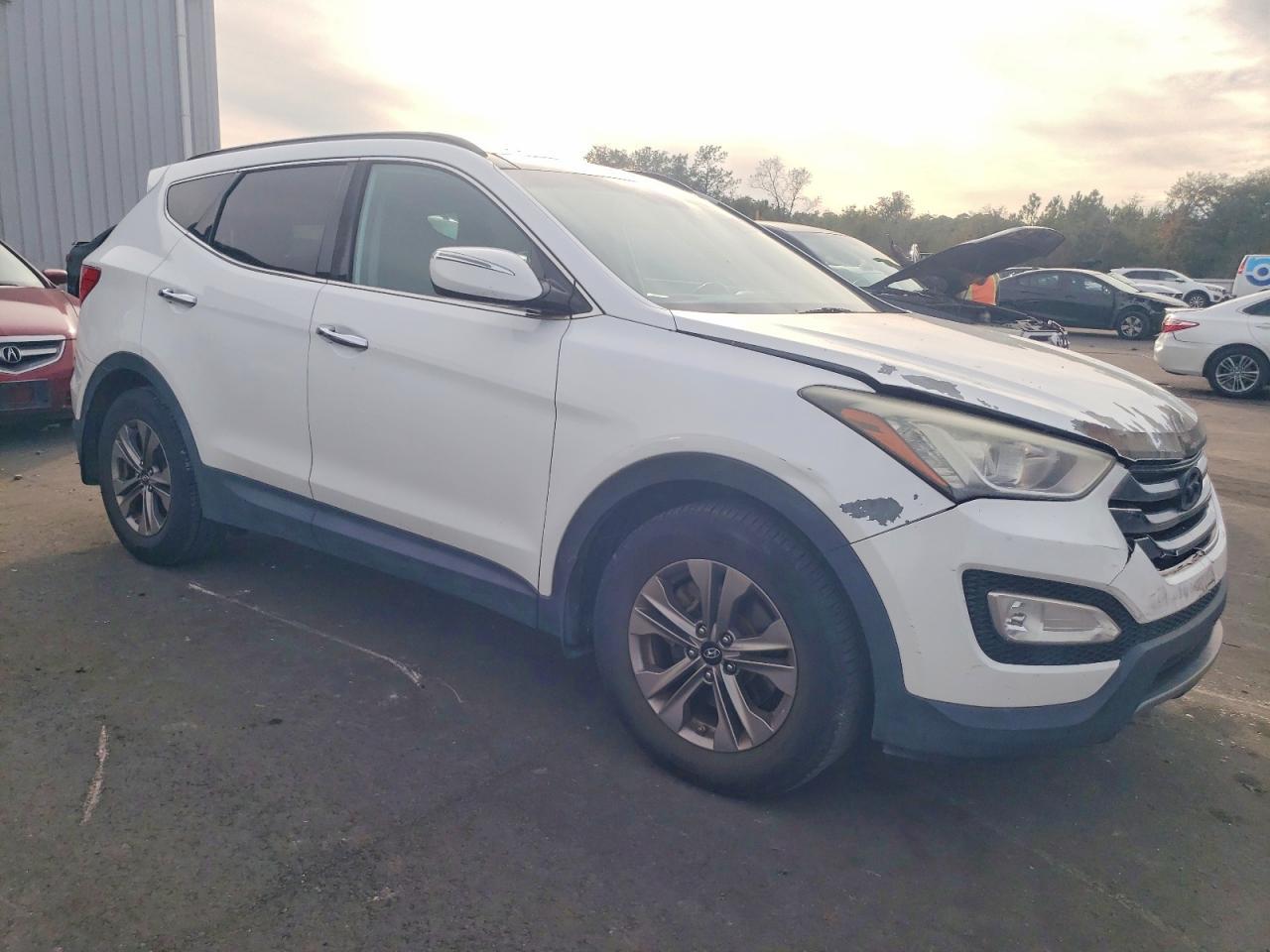 2016 Hyundai Santa Fe Sport - Image 4