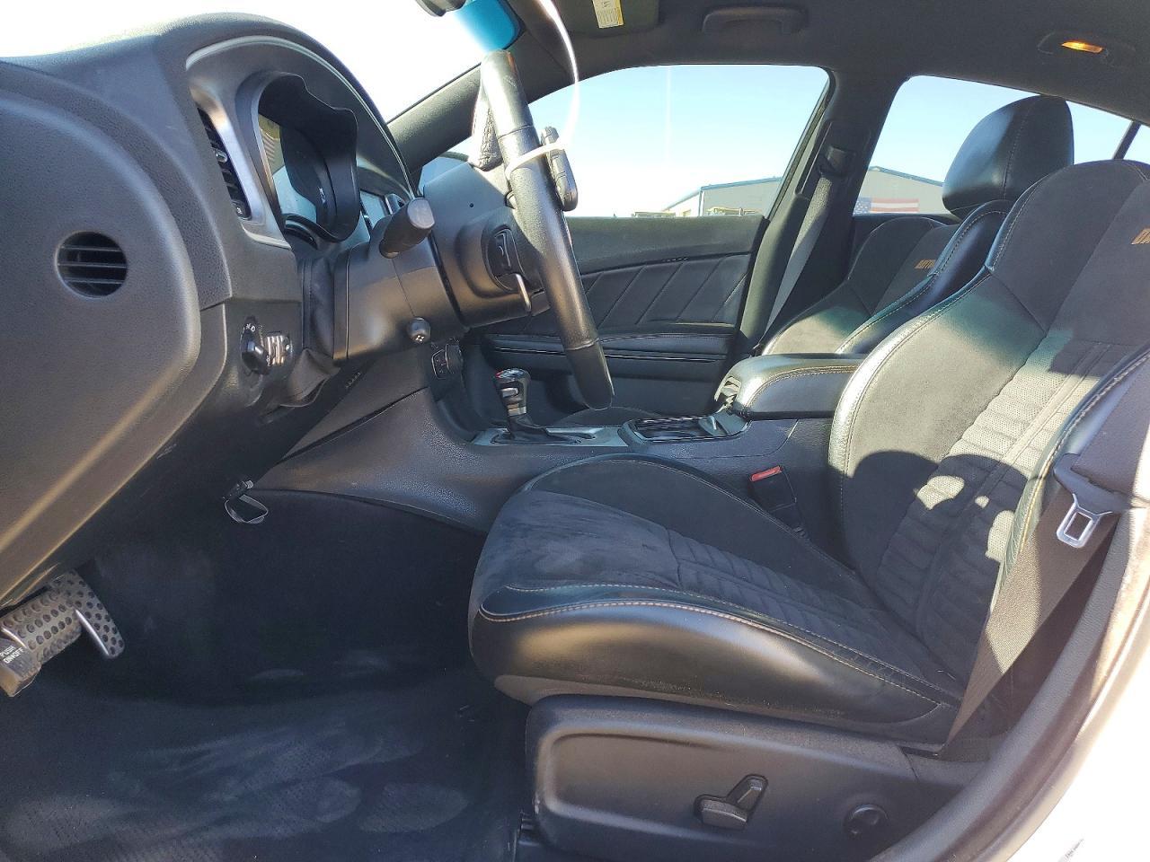 2017 Dodge Charger R/T - Image 7