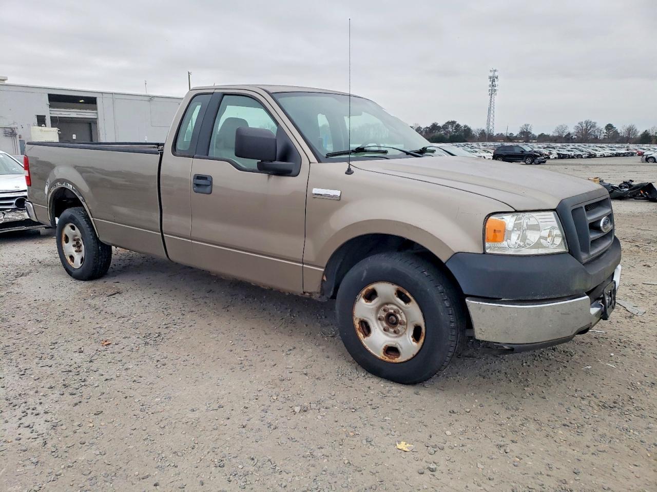 2005 Ford F-150 - Фото 4