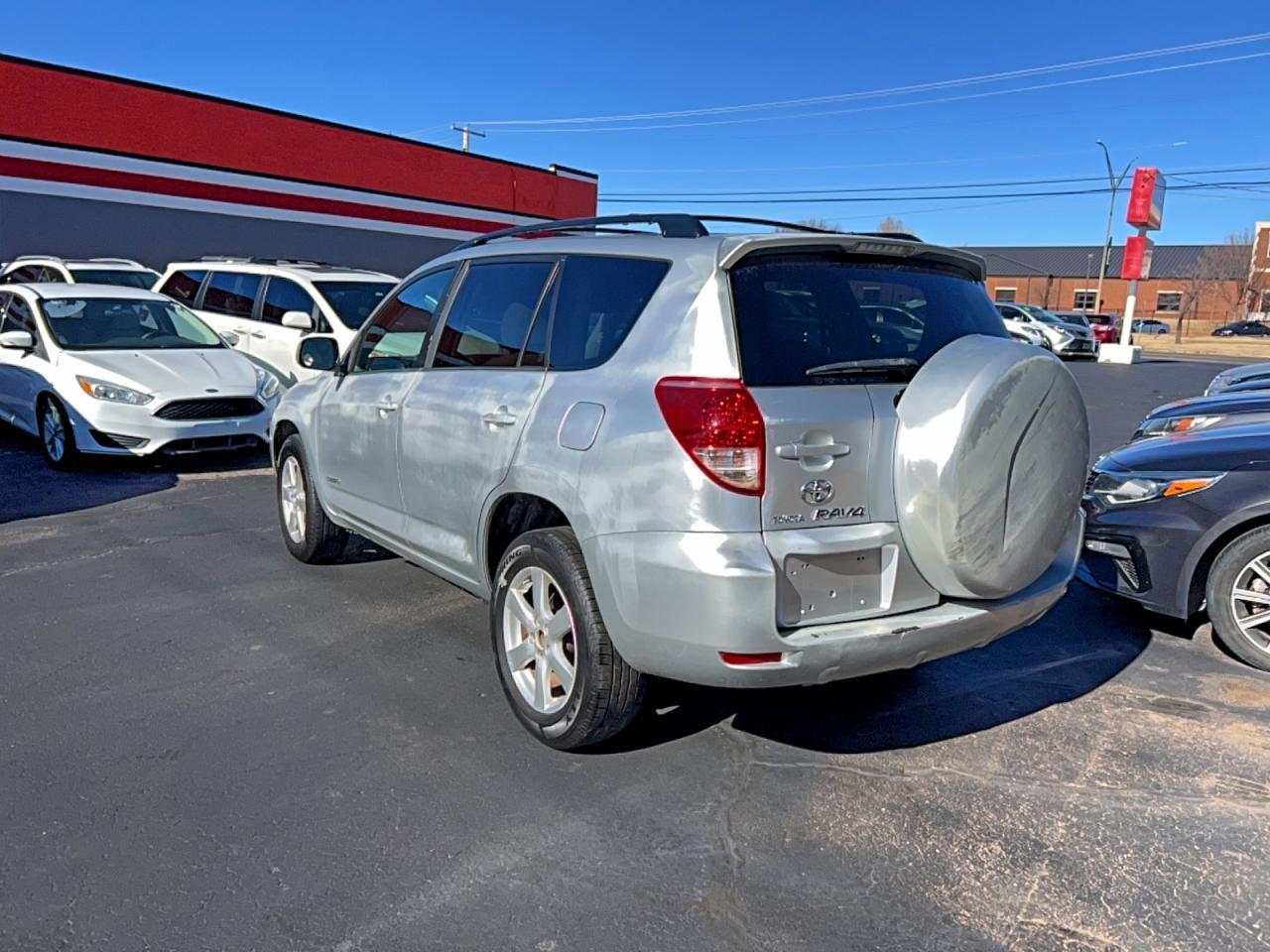2007 Toyota Rav4 Limited - Image 3
